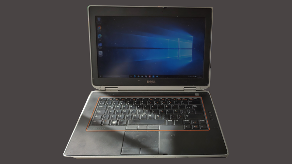 Notebook HP AMD A8 Octava Generación - Imagen 2